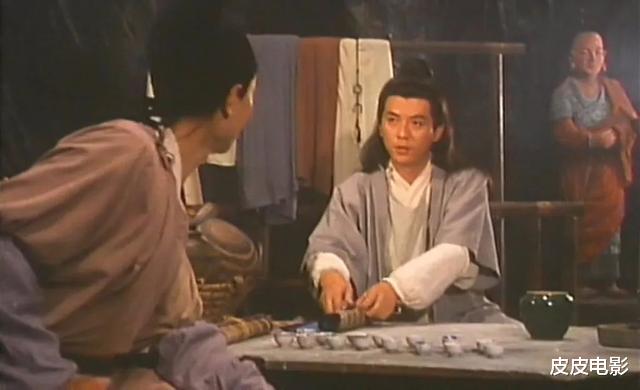 【成龙】25年前,王晶为讽刺成龙,拍了这部电影,如今片中演员咋样了?