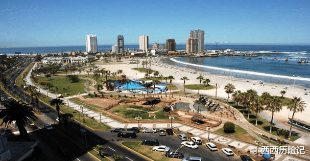 「」全球最奇葩城市，被沙漠和海洋包围，400年没下雨人们却活得很好