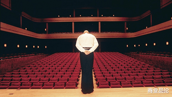 破产|保险巨头破产,2万亿资产“人间蒸发”,那投保的保险谁来理赔?