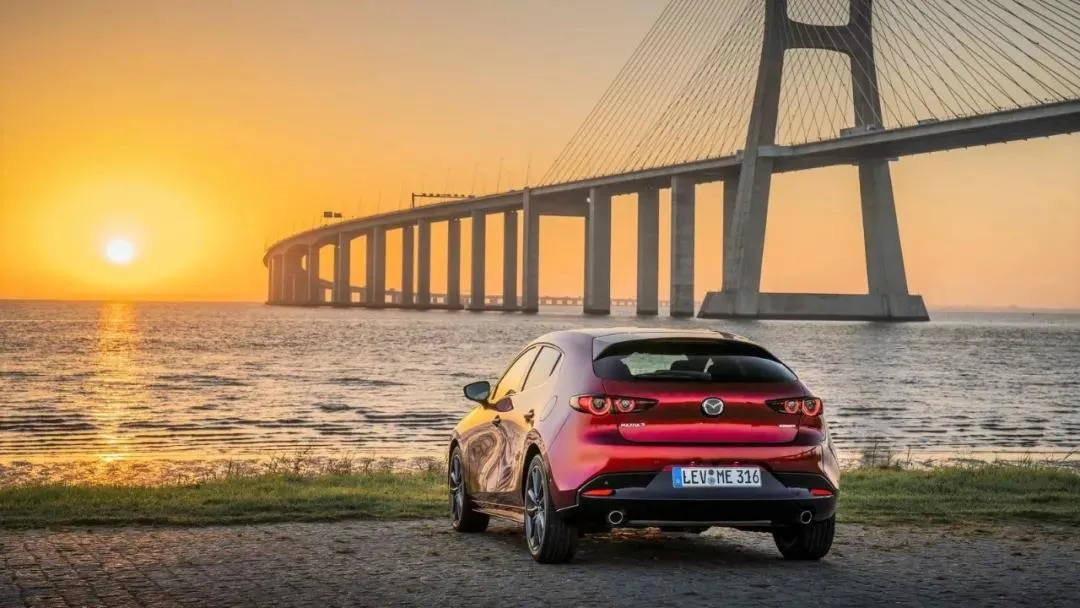 【马自达】人人叫好的马自达，为啥卖不动？