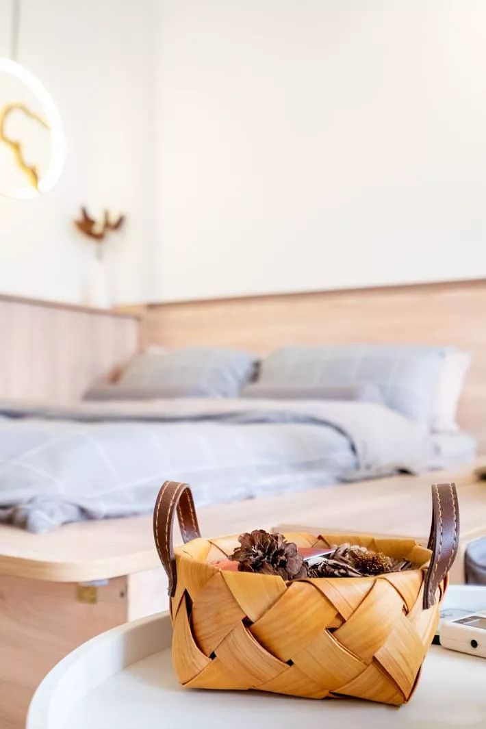 |40㎡日式风单身公寓，榻榻米+卡座沙发，这样的设计太赞了！