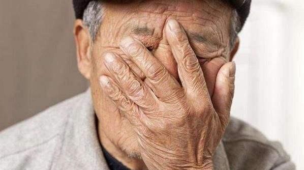 糖尿病：温馨提示：糖尿病的第一信号出现在皮肤上，要及时观察，别忽视