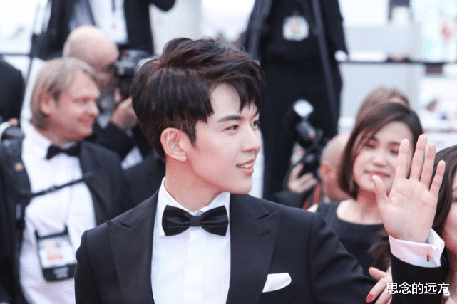 『翟天临』继翟天临之后又有当红小生自曝高考作假,在直播间里炫耀,很骄傲吗?