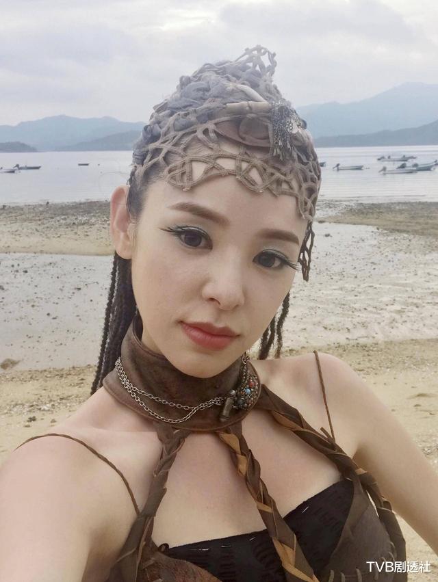 谭凯琪|深夜勿点！谭凯琪女魔头造型被质疑抄袭，细数历年女魔头造型