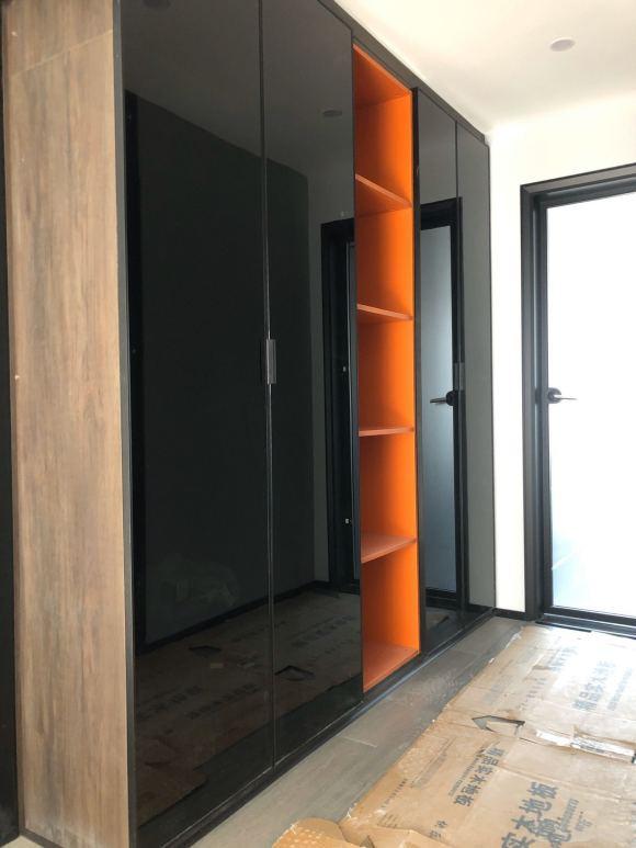 |110平装修，电视墙墙花2万，大阳光房3万多，这套房子砸了不少钱