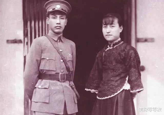 「杜月笙」青帮幕后的真正老大,黄金荣见他要磕头,杜月笙见他要喊爷爷