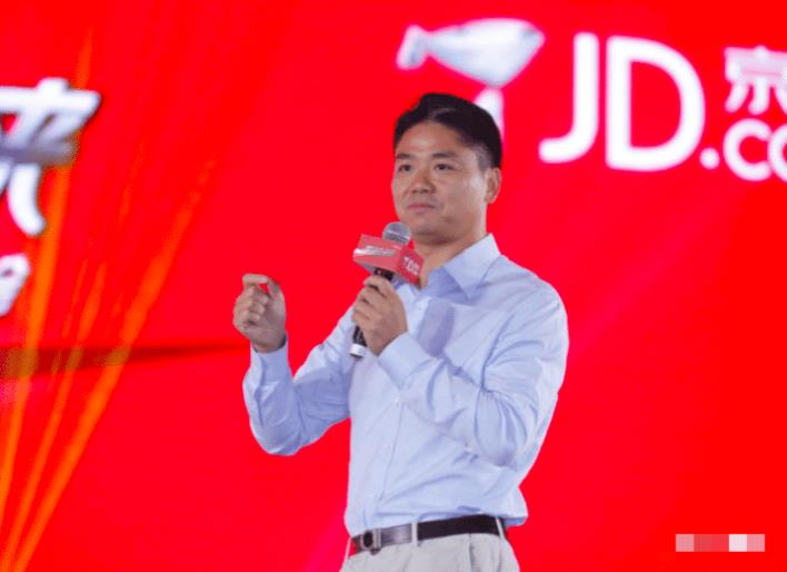 『刘强东』章泽天“野心”终暴露!刘强东刚要卸任,她就要做公司董事!