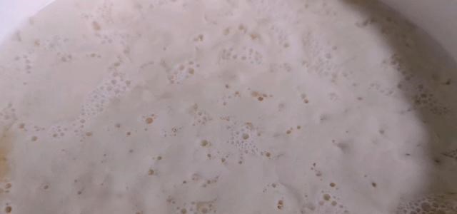 面粉|自制酵母方法，学会再也不用买酵母了，步骤简单，做一次吃一年