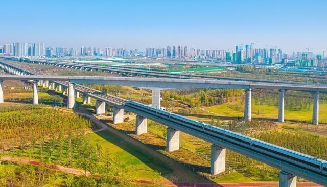 大理|为什么昆明到丽江的动车不停大理？3点原因告诉你！