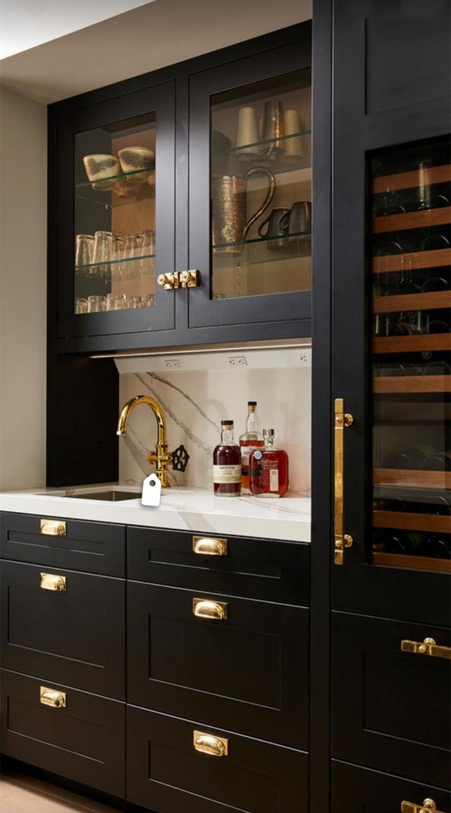 |餐边柜原来是这样用的？我家装完就当储物柜了，真白瞎这柜子了！