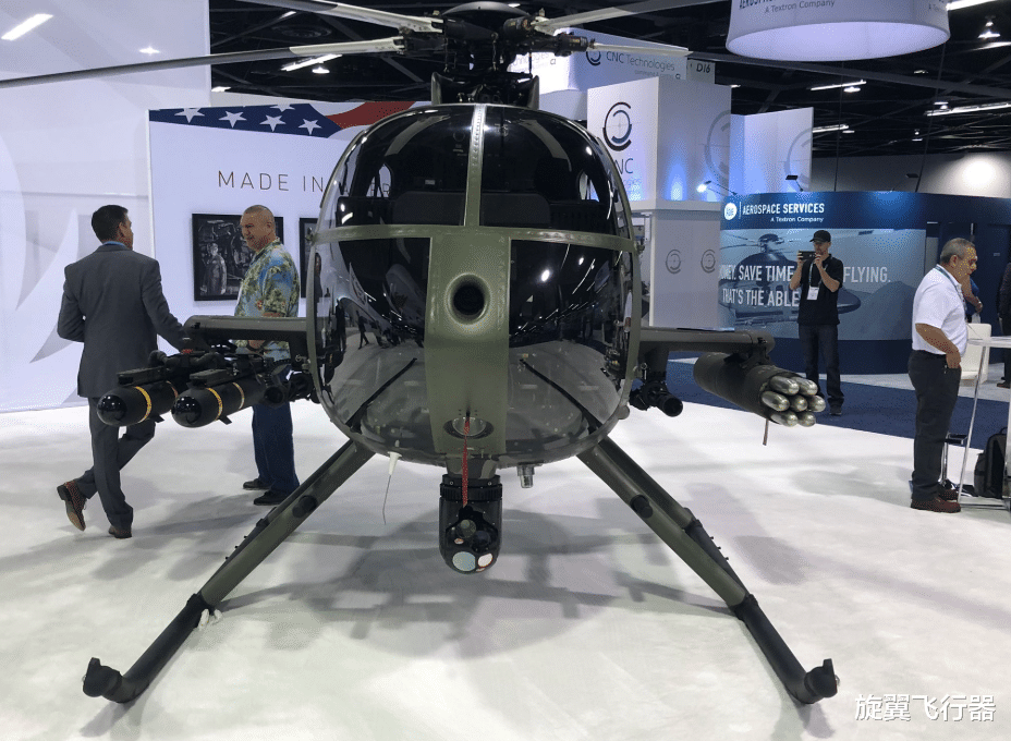 麦道直升机公司公布最新版本的“小鸟”直升机，地狱火导弹是标配