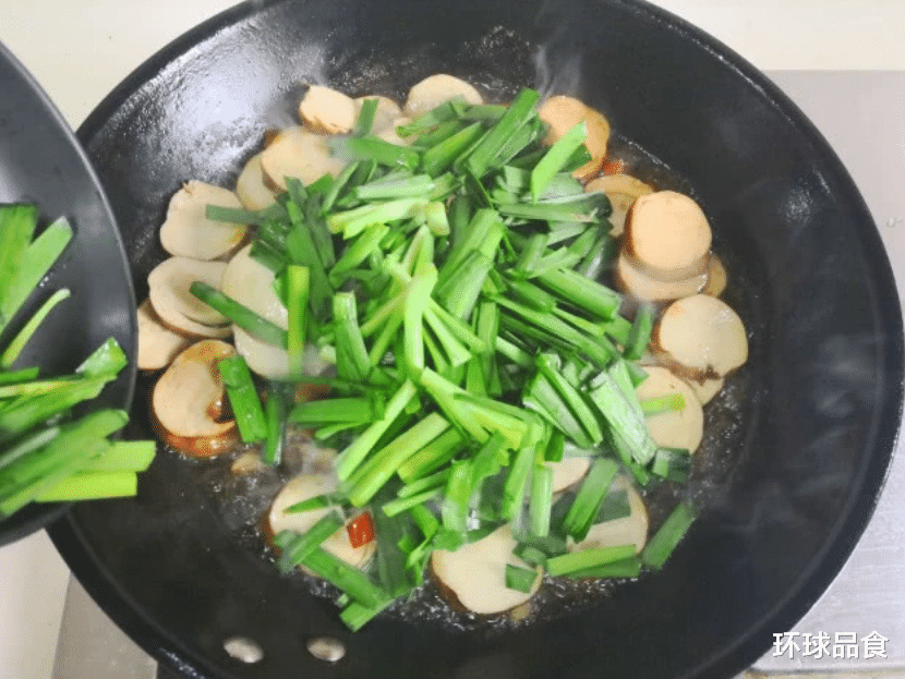素鸡|十月，宁愿少吃猪肉鸭肉，也要多吃它，钙质是鸡蛋3倍，补钙长个头