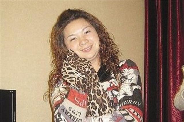 臆说古史|跌落的厦门“女富豪”：买600万游艇，打60万美体针，终被判无期