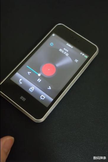 「华为p40」博主晒出10年前的魅族M8：系统动画流畅，外放效果惊人