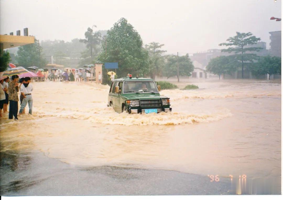 柳州|那一年“7.19”百年一遇大洪水！老柳州的你 还记得吗？