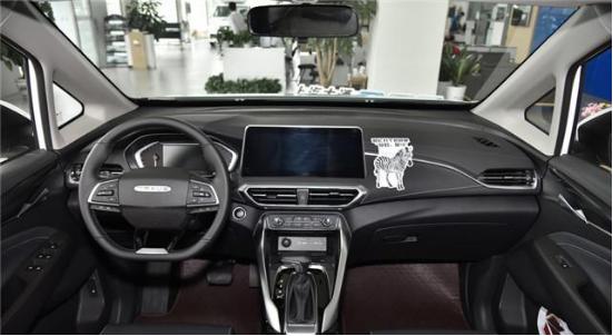 「国产车」8.68万元起步的MPV车型，颜值超高，你动心了吗？