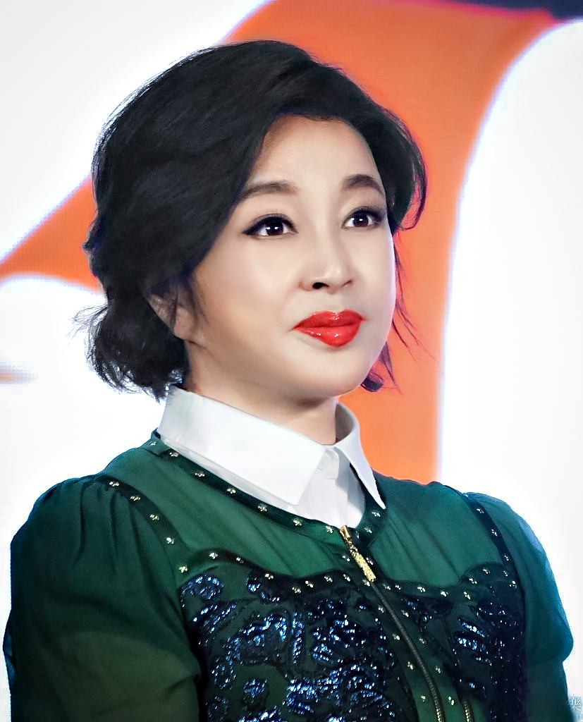 王心凌|被玻尿酸毁了的六大女星，王心凌像老太太，而她让人不能接受