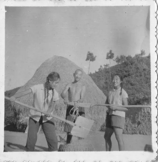 「老照片」90年代农村的一些老照片 哪个让你印象深刻？