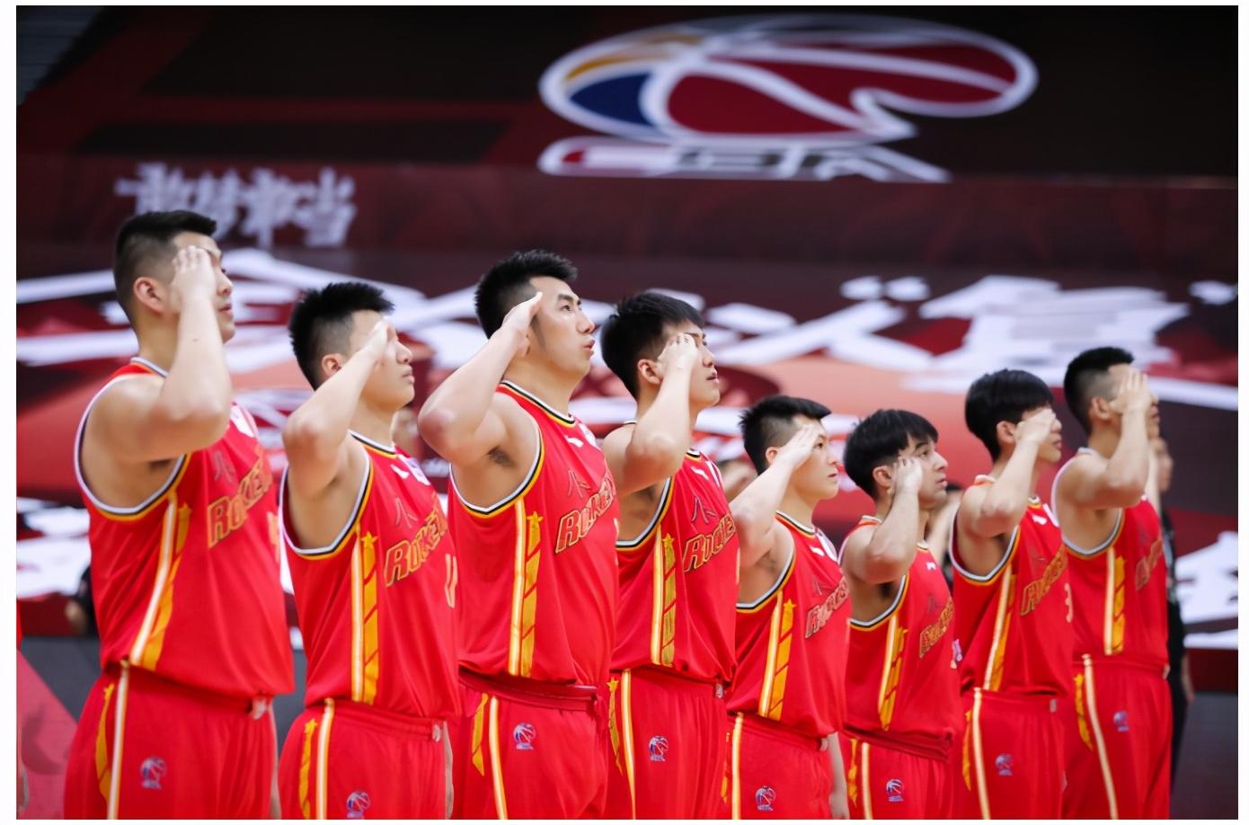 姚明|中国篮球联赛变天！姚明下课，两大转播商取消，两支球队被迫退出