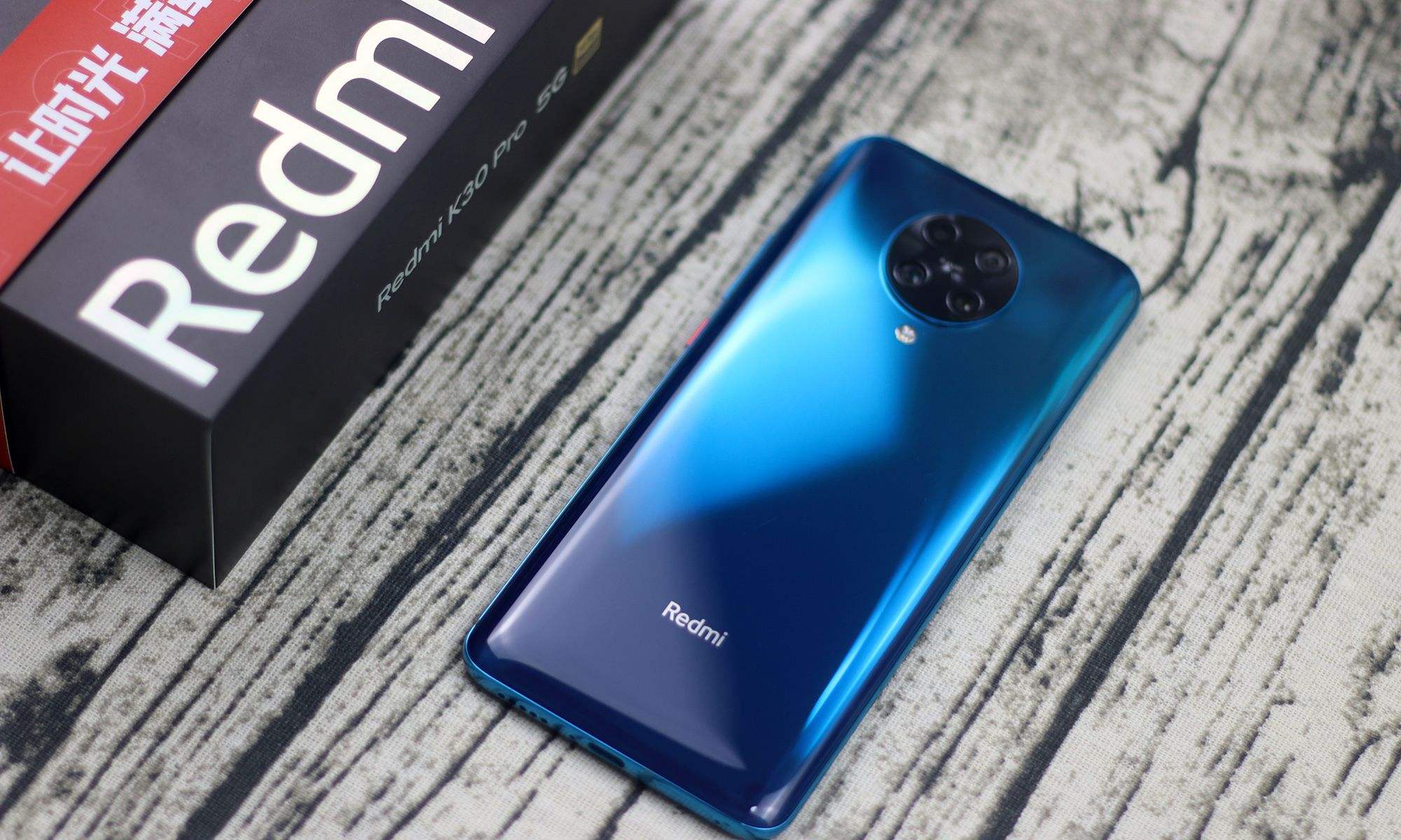 [红米手机]三款值得入手的机型，以后换机别再纠结了，也别跟风购买了！