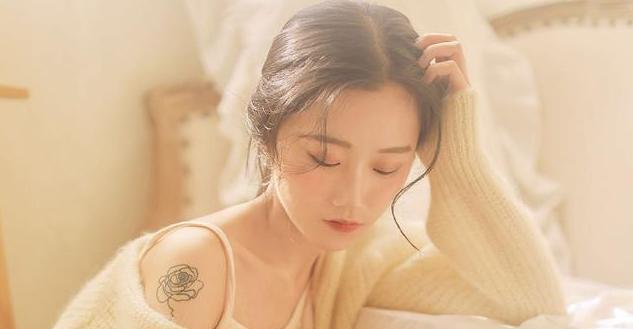 水瓶座■7天后,前任上门,忏悔流泪,3星座重拾旧爱,抓紧手中的幸福