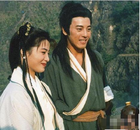 嫁入豪门|被豪门狠心抛弃后，再次选择?嫁入豪门，今43岁沦为“生育工具”