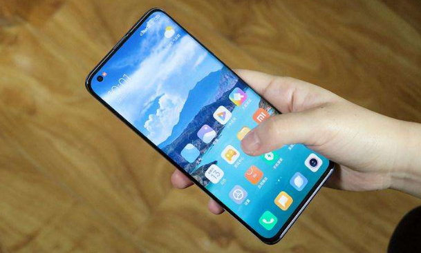 小米科技|最流畅的手机排名：小米10Pro垫底，OPPO旗舰第二，榜首拍照全球第一