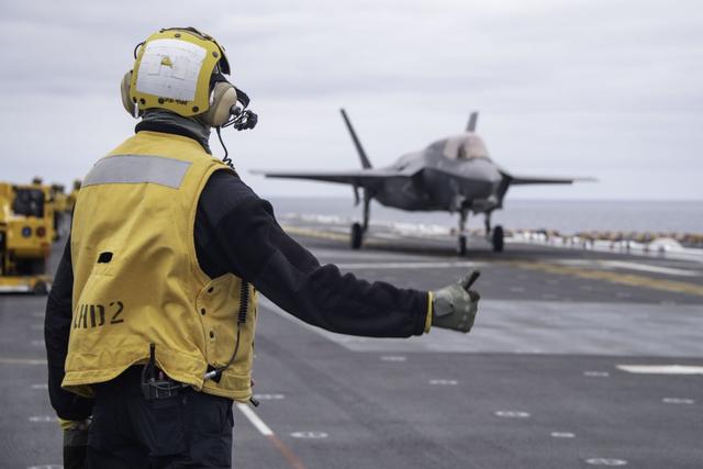 美军|美军P8A侦察机逼近上海，76公里处突然紧急掉头，俄：大国出手了