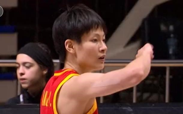 女篮|24：18！WCBA：夺冠大热冲击六连胜，屈居第二，巅峰对决决定走向