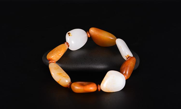 |每一串籽料原石手串，都来之不易