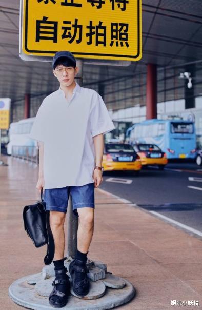 井柏然|这还是井柏然吗？31岁“整容式”暴瘦登封面，不说名字差点认不出