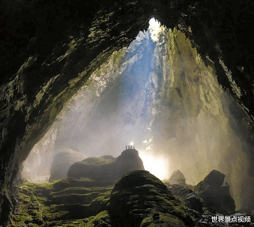 水底奥秘|世界最大的洞穴，据说可容纳72亿人，里面还有湖泊河流