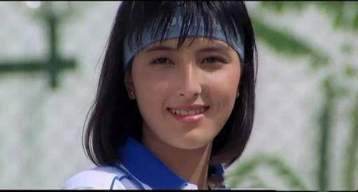 王一博@王菲为她掏2000万，香港四大影帝也为她撑腰，如今56岁皮肤比古天乐还黑