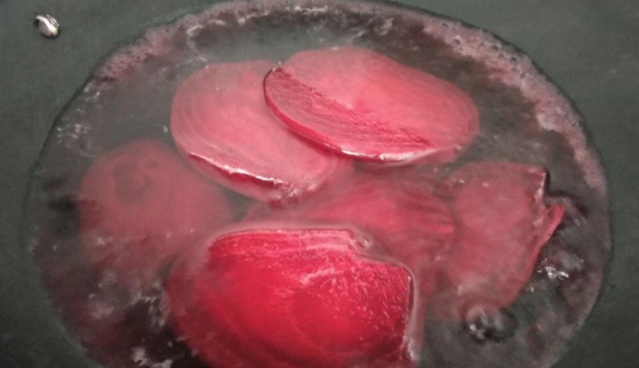 入伏|入伏后，遇到此物别错过，每天早上吃几片，体内湿气、病气都扫光