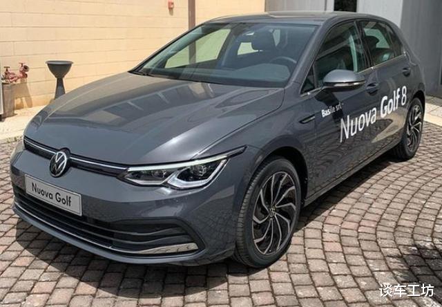 高尔夫@全新高尔夫实车亮相，1.5T就有250牛米，果然是平民小钢炮