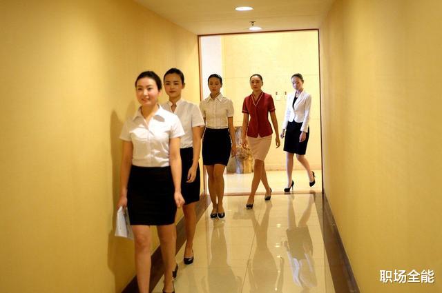 求职|面试官：10斤的酒，有6斤和7斤的容器，怎样分？高情商被录取