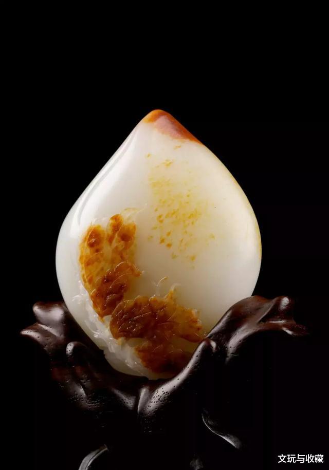 ▲江苏第四届玉石文化节上,来自全国各地的大师之作,一饱眼福