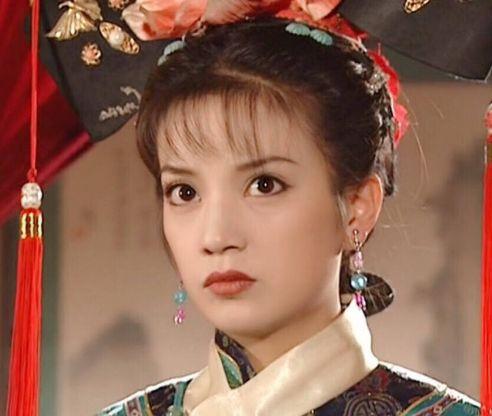 赵薇|赵薇最美的4个角色，小燕子、陆依萍不算啥，最后一个才是颜值巅峰