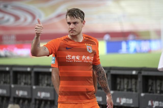 里卡多·高拉特|山东鲁能完成外援名额调整，格德斯替换莱昂纳多，大鱼暂时不能来