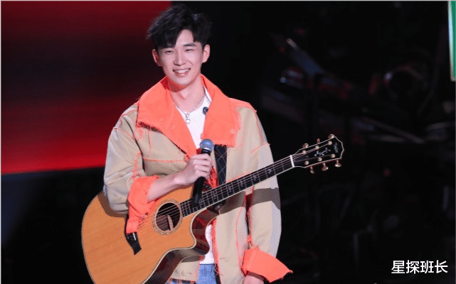 李荣浩|《中国好声音》决赛5进3：李荣浩创逆袭奇迹，谢霆锋今年又陪跑