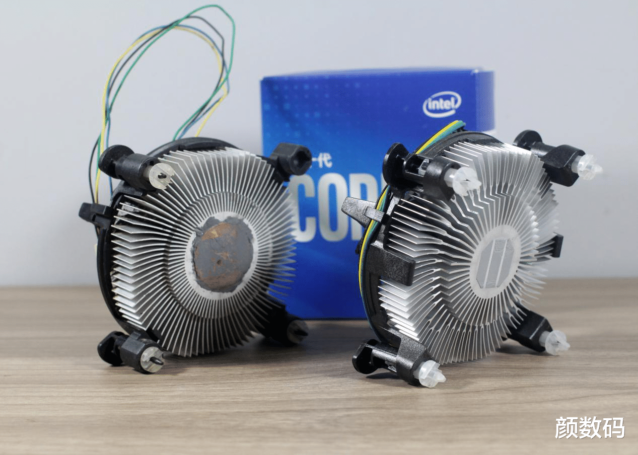 |七年没变还缩水？十代酷睿原装风扇你敢用？我还是决定花钱升级了