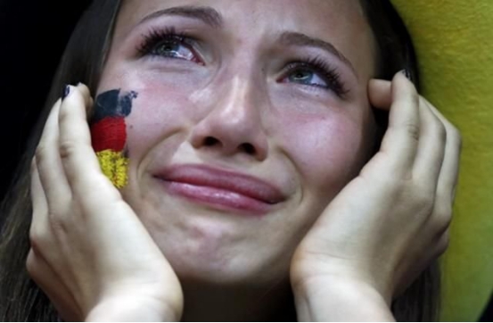 长沙|英国人到长沙旅游，下车后整个人都崩溃了：中国司机都这么彪悍吗