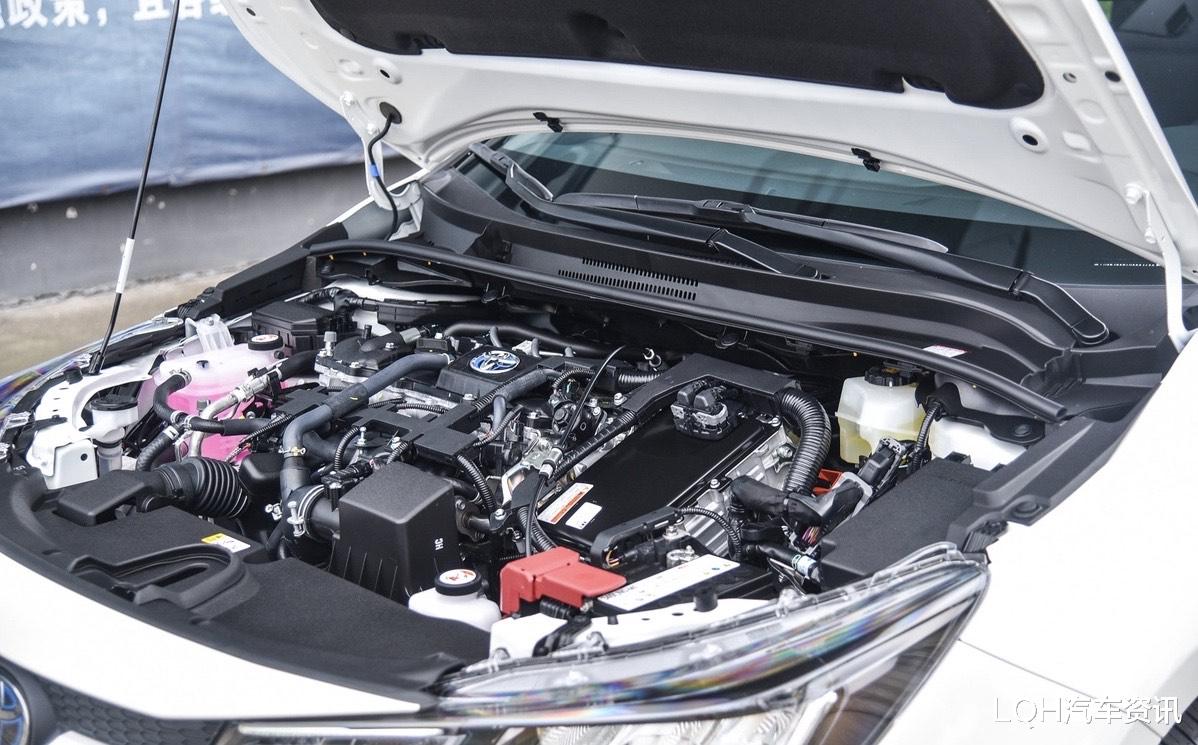 『丰田雷凌』丰田是日系“省油王”?油耗4.1L,一公里才2毛多,还配8大气囊