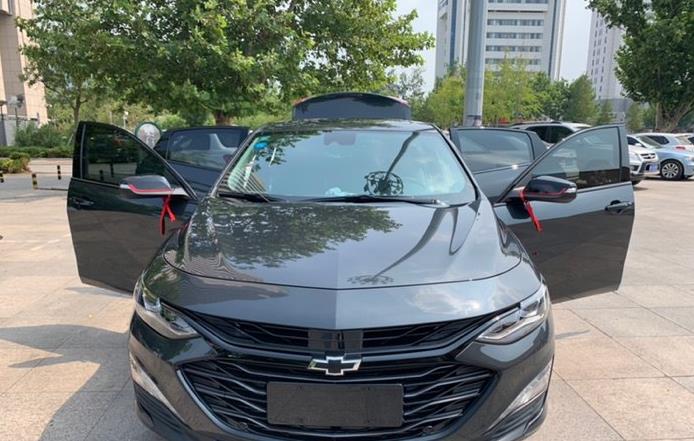 五菱宏光|花20万提辆迈锐宝XL值吗？比得了雅阁吗？车主：我想说句大实话！