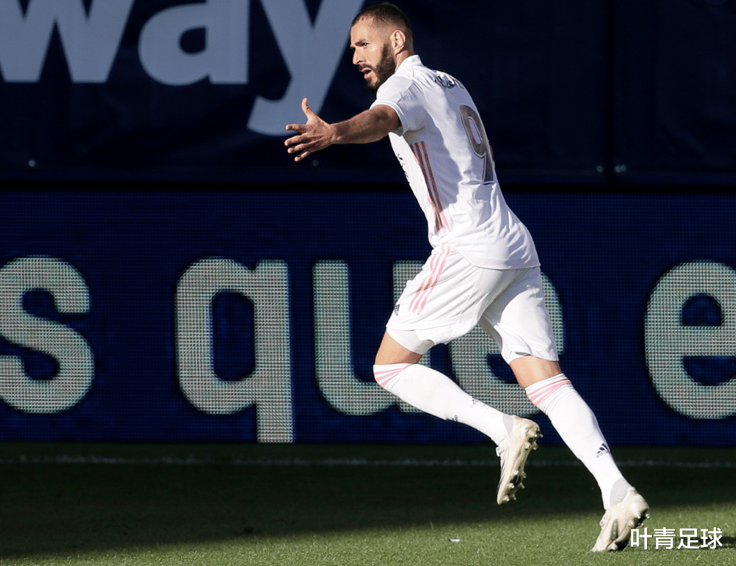 皇家马德里|95分钟，狂奔40米破门！皇马3连胜登顶，西甲42年奇景诞生