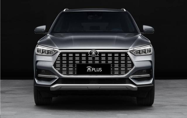 「比亚迪宋」奥迪设计师操刀，上月卖出12364辆，8.58万配自动挡，很适合家用