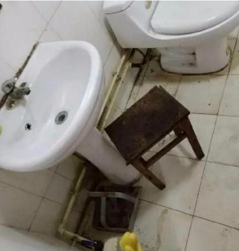 #留学生#网曝青岛滨海学院要求中国学生给外国留学生打扫宿舍，校方回应！