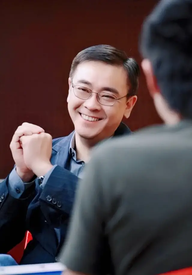 尔冬升|被骂“香港第一渣”：嫌弃张柏芝丑，让张曼玉等30年，女神都爱他什么？