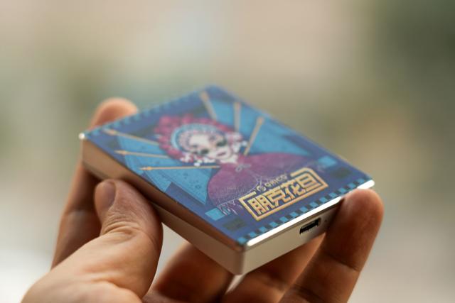 固态硬盘|ORICO把移动固态硬盘玩出新花样，颜值体验都不错