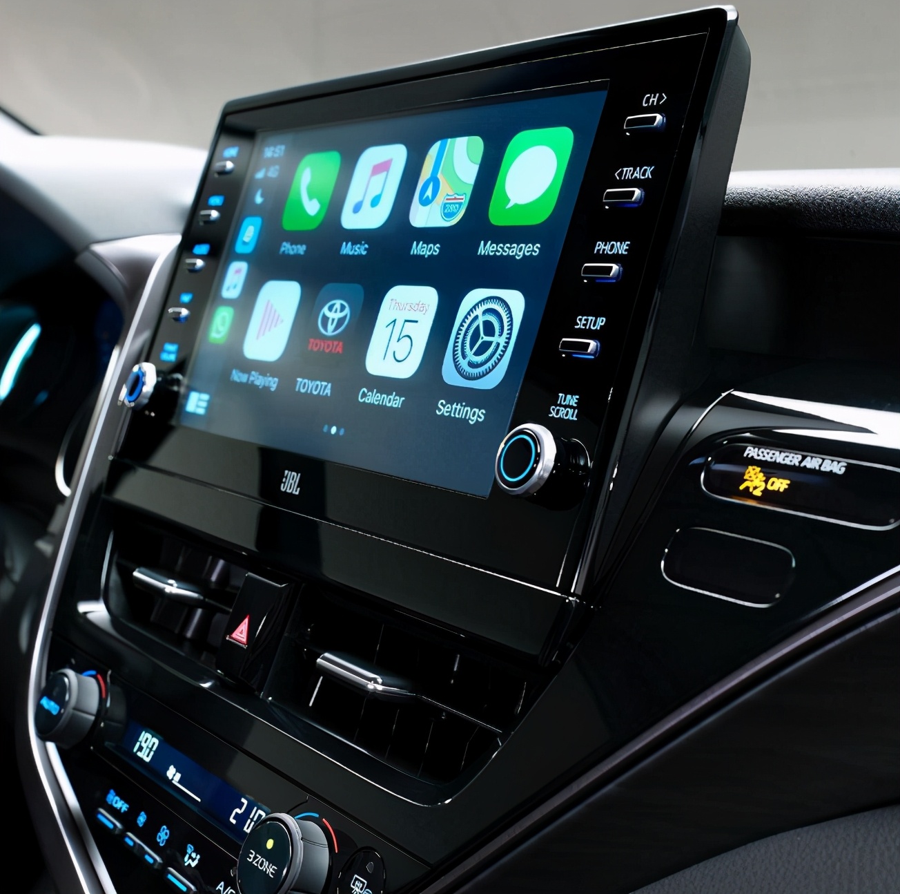 2021款豐田凱美瑞發佈，車前臉小改，配懸浮式大屏，全面升級-圖7